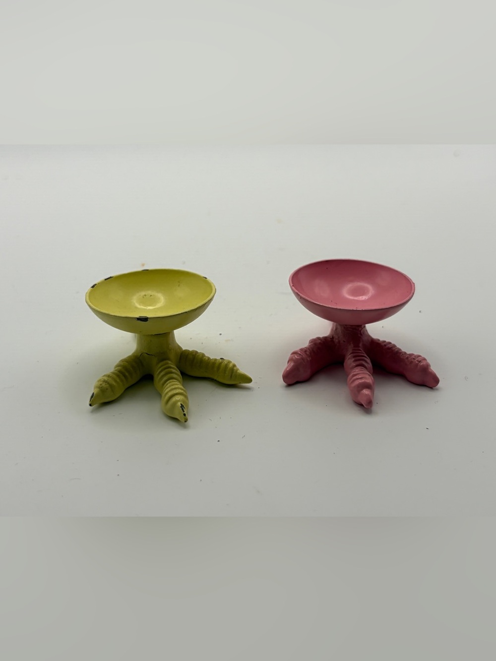 Metal Decorative Egg Cup Bird Chicken Claw Feet Yellow Pink